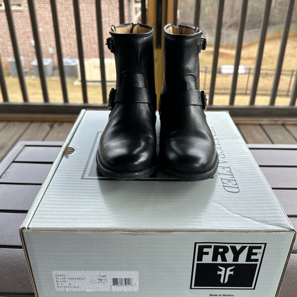 Frye Tyler Engineer Boots Size 6.5 Black NWT - Picture 2 of 6